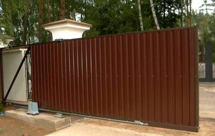 Vindem garduri orice gard la gata