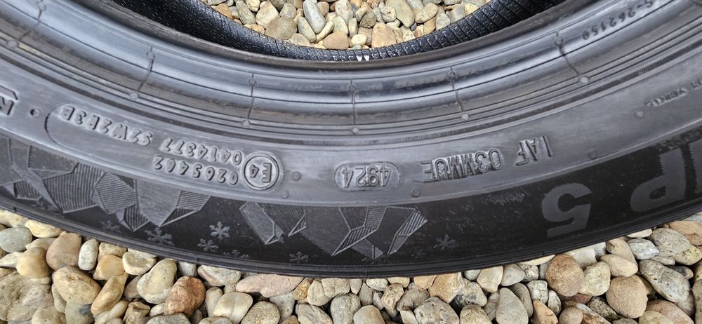 Anvelope Semperit Sped Grip5 M+S 185/60 R15 88T XL