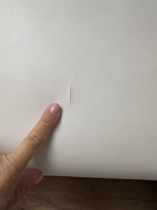 Голямо ъглово канапе от бяла еко кожа