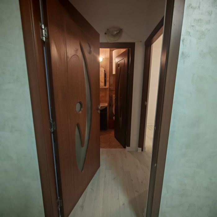 Ap 2 camere de vânzare
