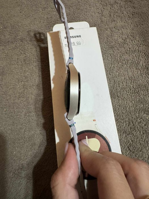 Samsung Watch 7 в гаранция неразличим от нов!