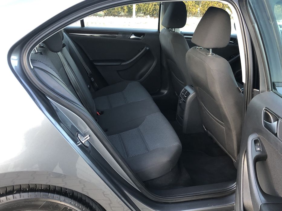 VW Jetta 2.0tdi an fabricatie 2016 110cp climatronic parktronic mahon computer bord euro 6