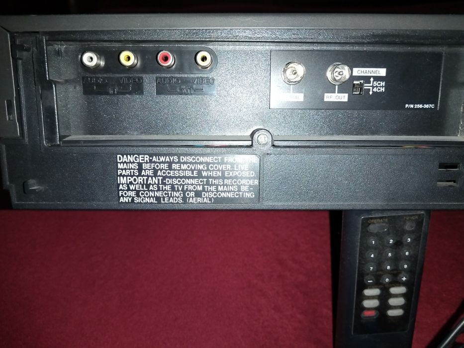 Lead　MOVIES1　VHS video player vhs - Home Cinema & Audio la preț mic | OLX.ro