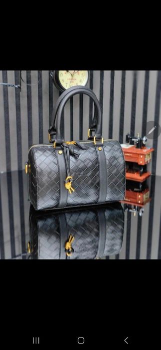 Чанти chanell miiu lv yssl prrada guccci hermees