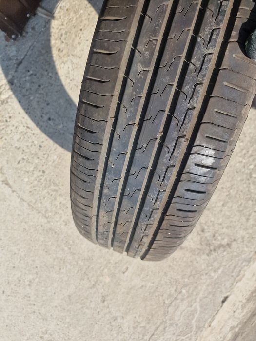 Continental 215/65/17 V XL