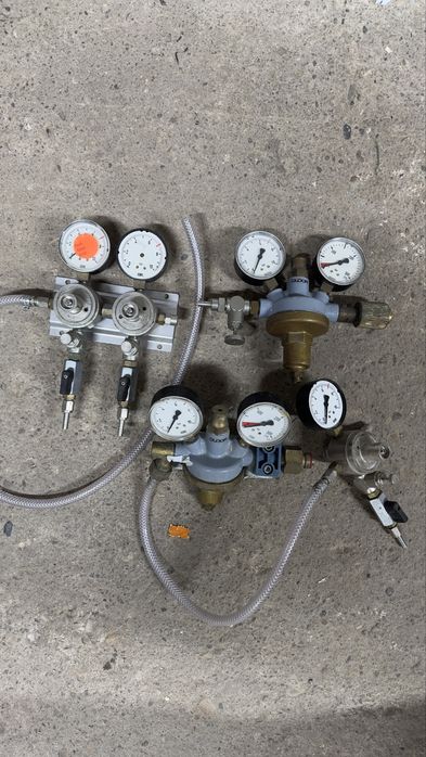 Regulatoare de presiune