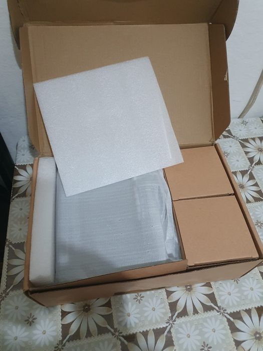 Kit Cameră Marșarier Auto cu Monitor 7” + 2 Camere IR – Nou