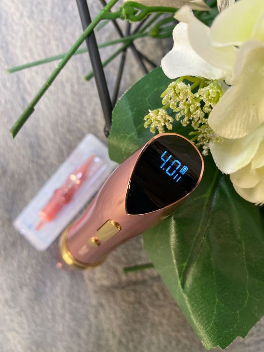 Aparat micropigmentare hibrid mast P 60