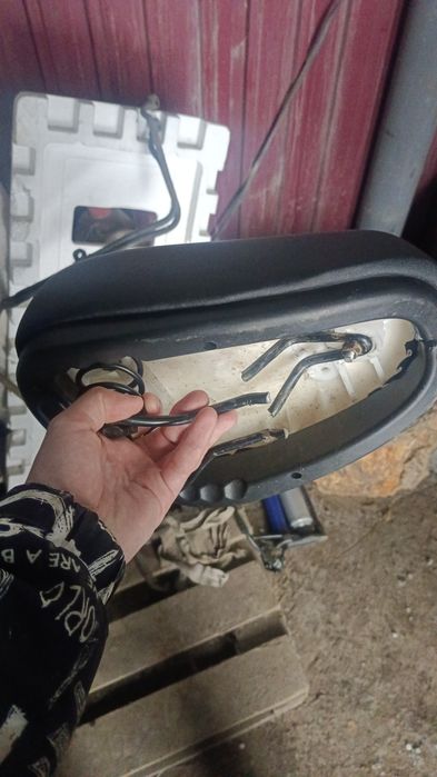 Сиденье для электровелосипеда