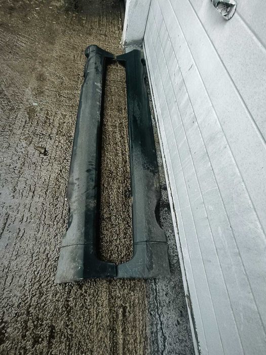 prag plastic stanga dreapta OEM VOLVO XC60 2009 2013