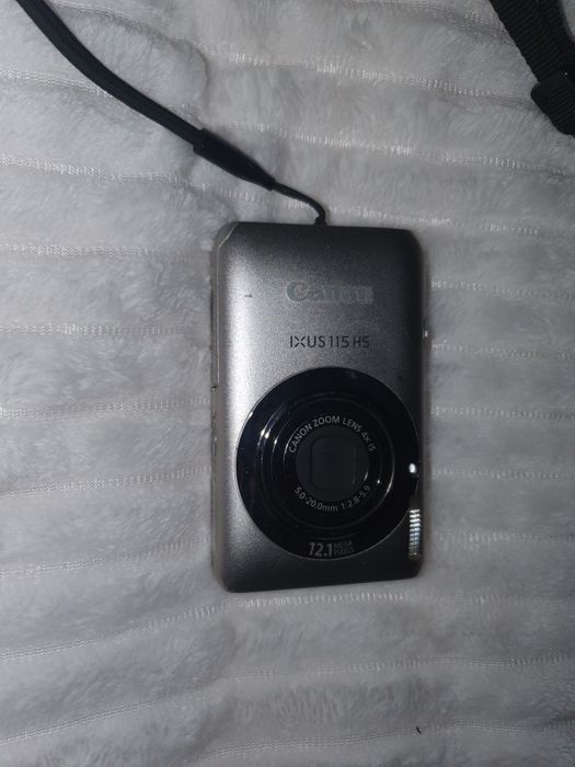 Продам фотоаппарат Canon