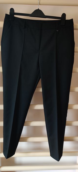 Pantaloni negri de costum Dika
