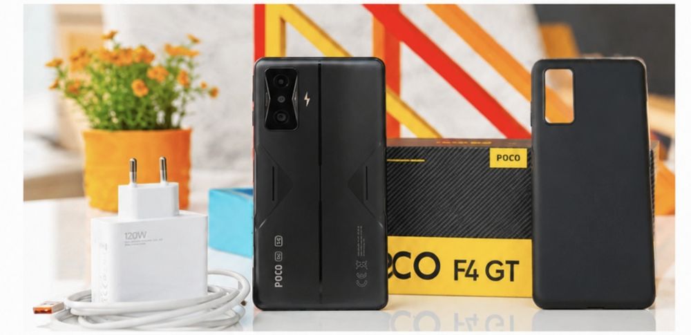 POCO F4 GT Stealth Black 12/256gb