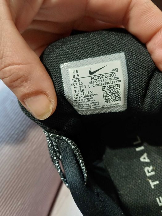 Маратонки 40 номер