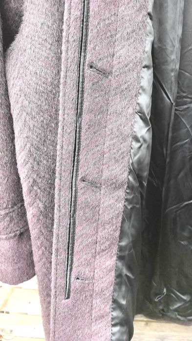 Ново Палто (без етикет) с интересен десен и състав, размер 46, XL/XХL.