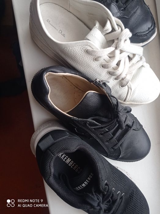 Срочно Кроссовки 37 размер