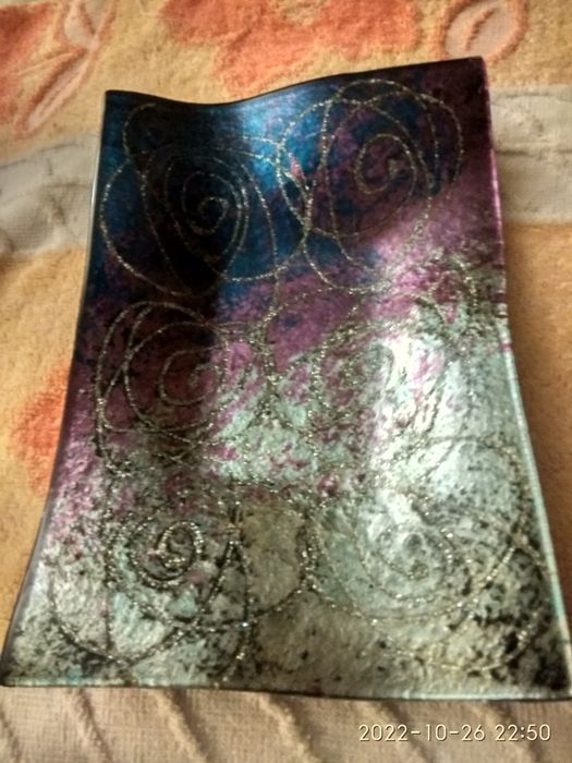 Продам сувенирные тарелки Англия