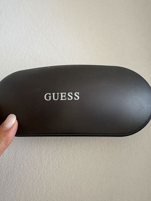 Дамски слънчеви очила Guess