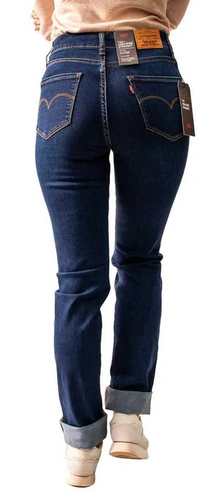 Джинсы женские "Levis 724"
