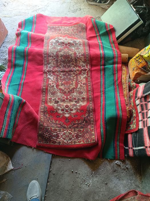 Ковры, паласы б/у