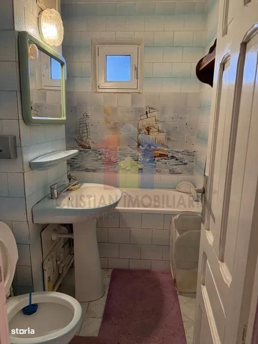 Apartament  2 camere, etaj 3, Vidin-Piata+ balcon 7 m