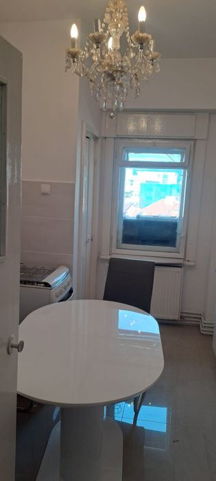 Apartament de vanzare  vizavi de Hotel  Victoria