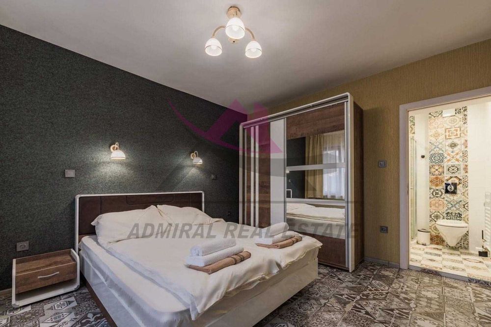 Дава се под наем Къща в с. Здравец, Област Варна - 420 кв.м за 2500 € - Снимка #5