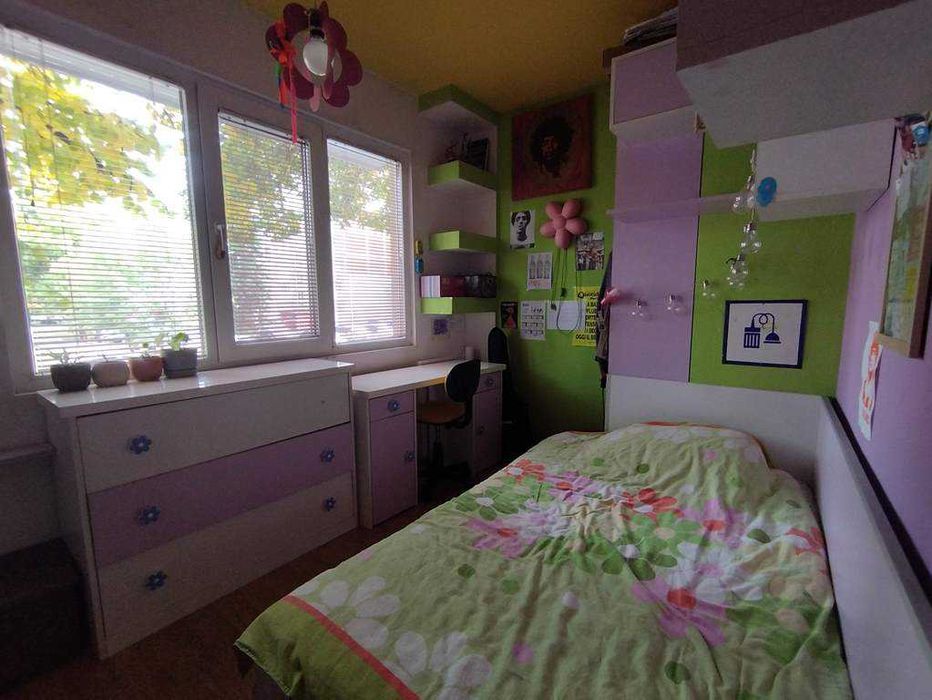 продавам 2-ст, преустроен на 3-ст в жк Надежда-3