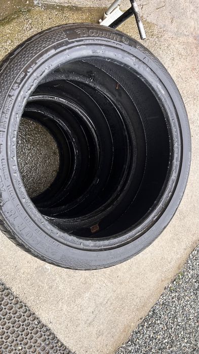 235/40/18 anvelopa vara BARUM