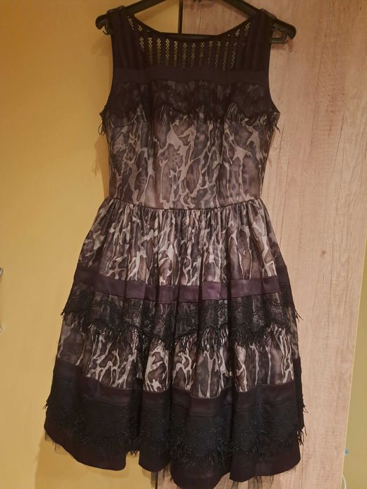 Официална рокля Ю