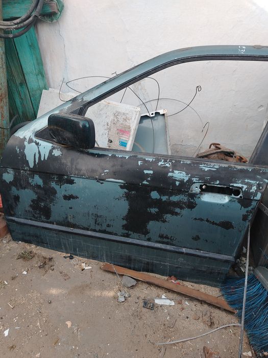 Дверь от бмв е36