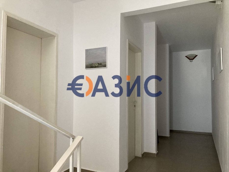 Къща за гости в гр.Приморско, 720кв. м.,