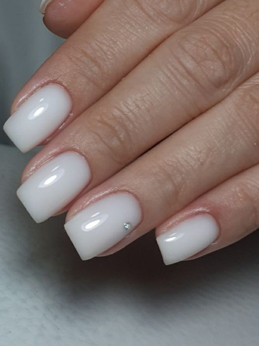 Маникюр наращивание ногтей