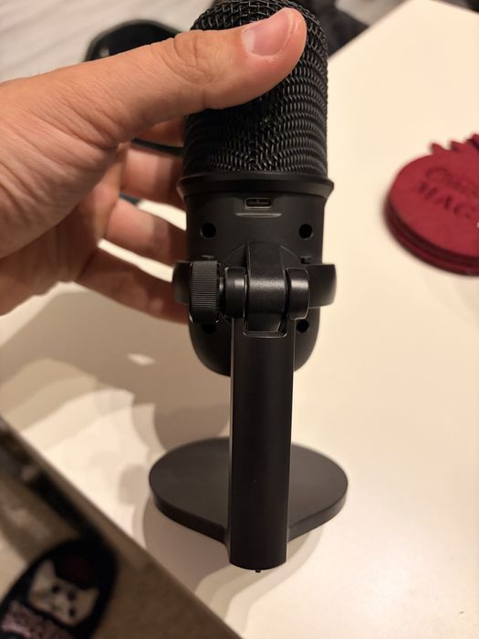 Microfon hyper x solocast