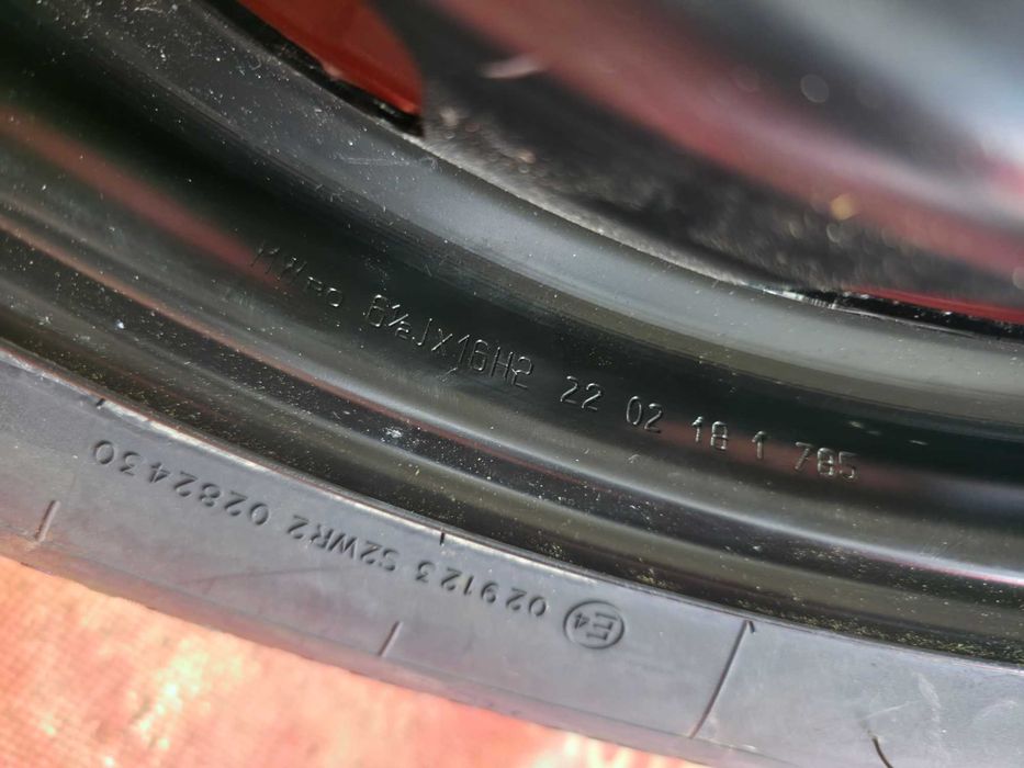 Roata Rezerva 5x114.3 16'' 215/65/16 Dacia Duster Renault Nissan NOUA
