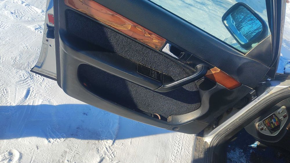 Продам Ауди 100 с4