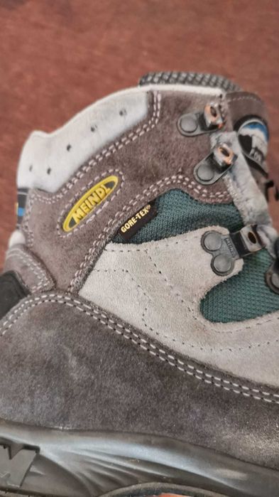 Ghete bocanci munte Meindl air revolution goretex vibram 37.5