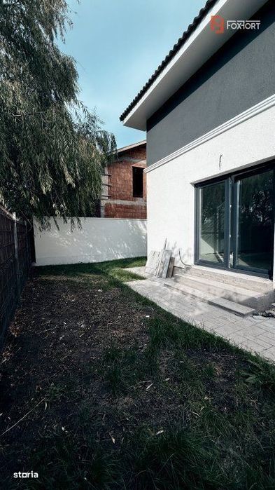 Duplex 3 camere si 2 bai - Asfalt, zona Sanandrei