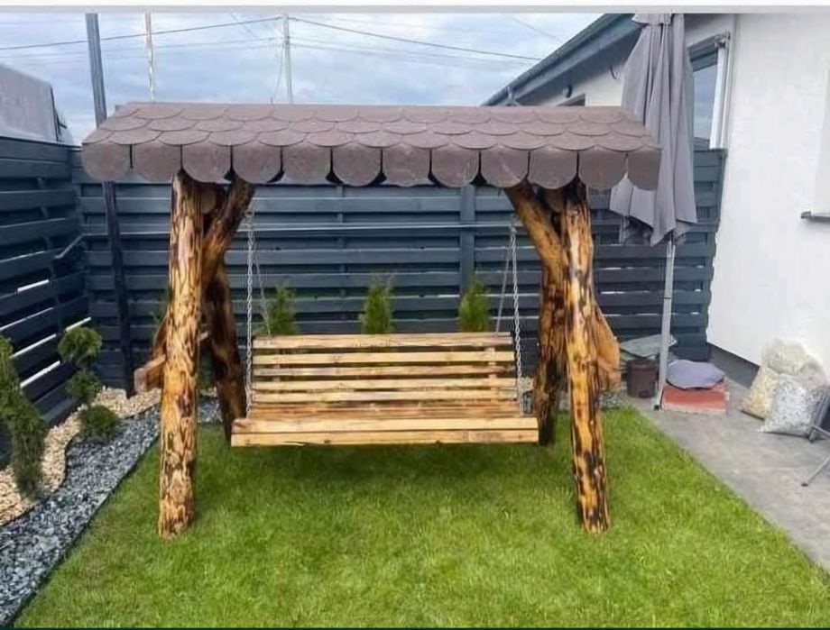 Leagane si foișoare rustice