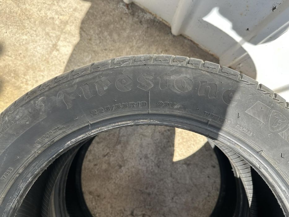 Продавам четери броя гуми fierstone