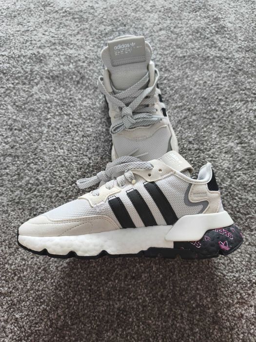 Нови маратонки Adidas HO 1735