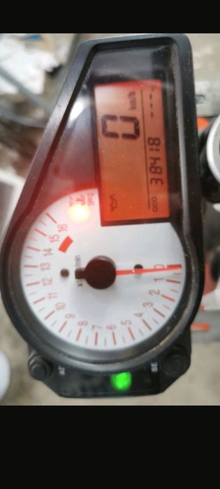 Bord Suzuki Gsxr 600