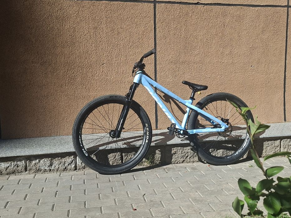 Велосипед дерт kinesis
