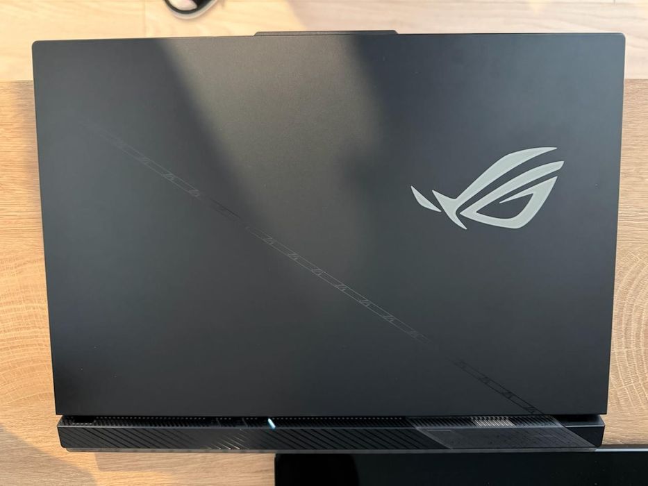 Laptop ASUS ROG SCAR 16, i9-13980HX, RTX 4080, 32GB, 2TB, QHD+ 240Hz