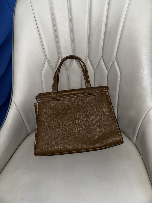 Сумки по 2000 тенге