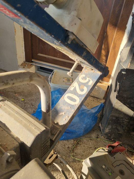 Elicopter electric pentru șapă