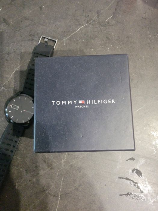 Hilfiger nou cumparat din anglia