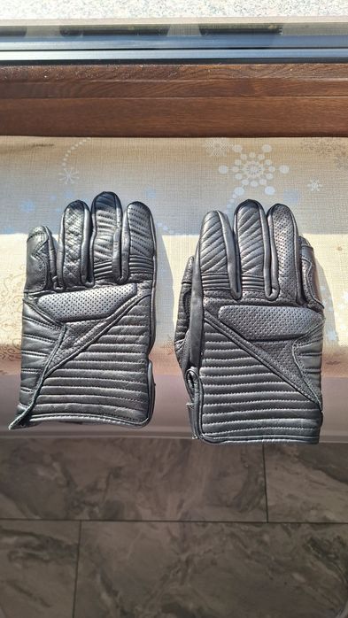 Manusi moto din piele
