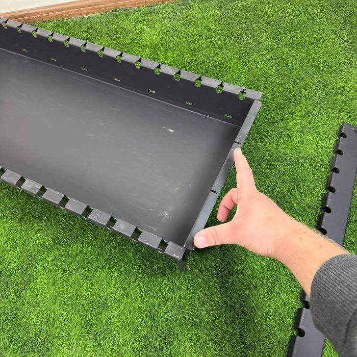 katta ko'p qulaylikla ega mustaxkam mangal l sotiladi