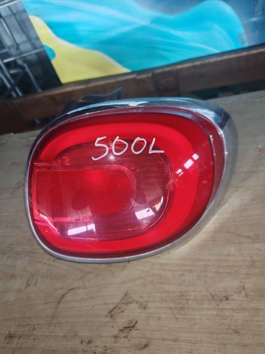 Десен стоп за Фиат 500L